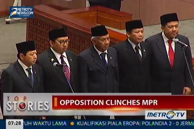 Indonesia Now, October 12, 2014 (1)