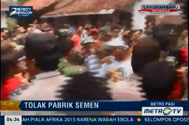 Perangkat Desa Diamuk Warga Tolak Pendirian Pabrik Semen