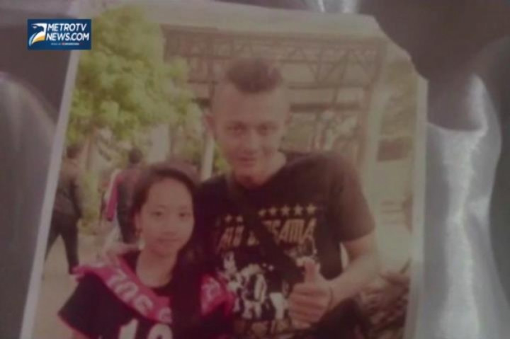 Isak Tangis Iringi Pemakaman Suporter Persis Solo 