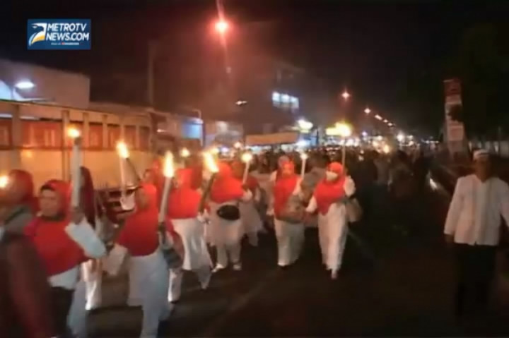 Pawai Obor Meriahkan Perayaan Tahun Baru Islam di Cimahi