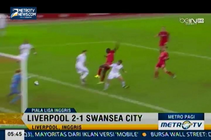 Liverpool Tundukkan Swansea City 2-1