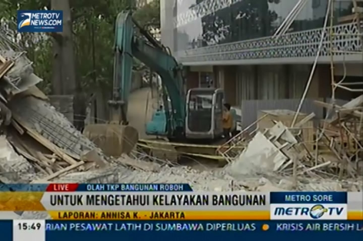 Polisi Olah TKP Jembatan Ambruk 