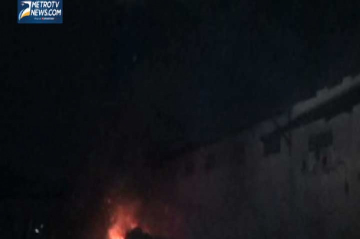 Pabrik Pengolahan Kayu di Kediri Terbakar