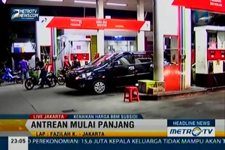 SPBU Matraman Mulai Dipadati Kendaraan
