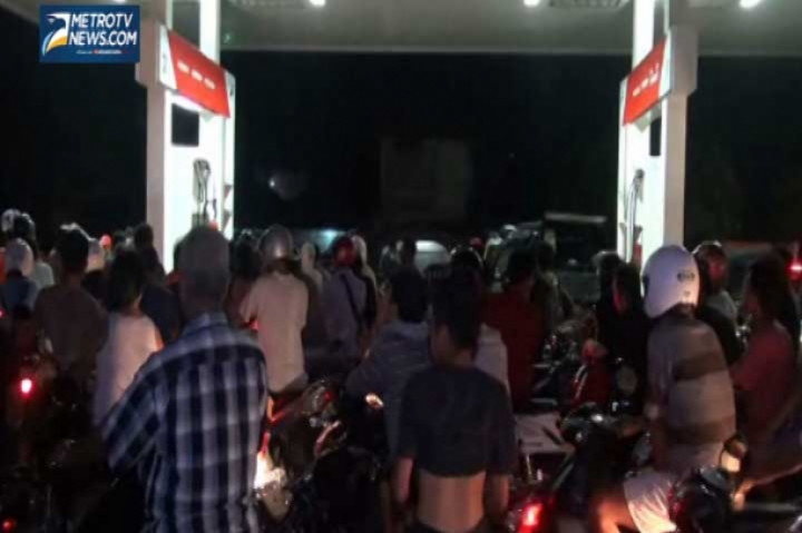 Bali, Warga Panik Serbu SPBU Pasca kenaikan BBM