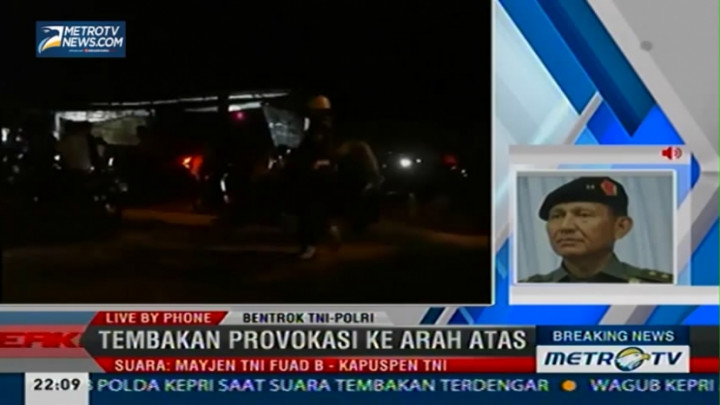 Breaking News: Bentrokan TNI-Polri Batam (3)