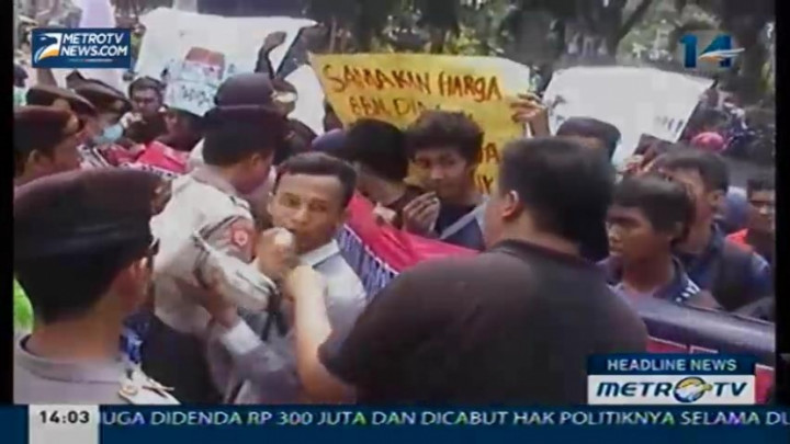 Listrik Pulau Bawean Padam, Mahasiswa Demo di DPRD Gresik 