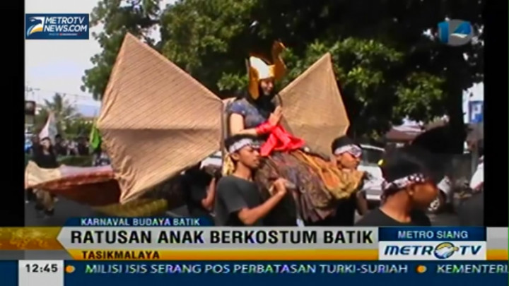 Karnaval Budaya di Tasikmalaya Tampilkan Batik dari Berbagai Daerah 
