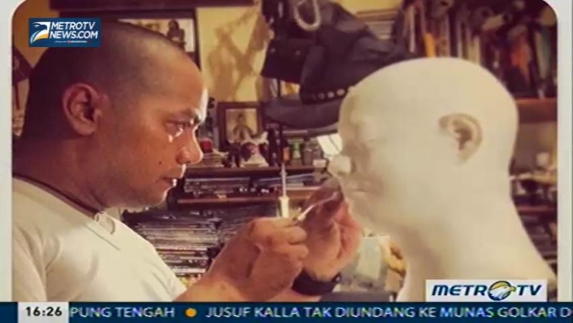 Tea Time With Desi Anwar: Intuisi Dalam Visual (3)