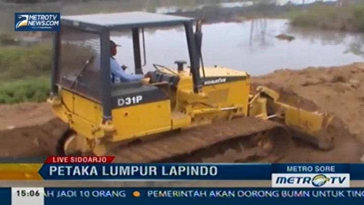 Tanggul Jebol, BPLS Datangkan Buldoser