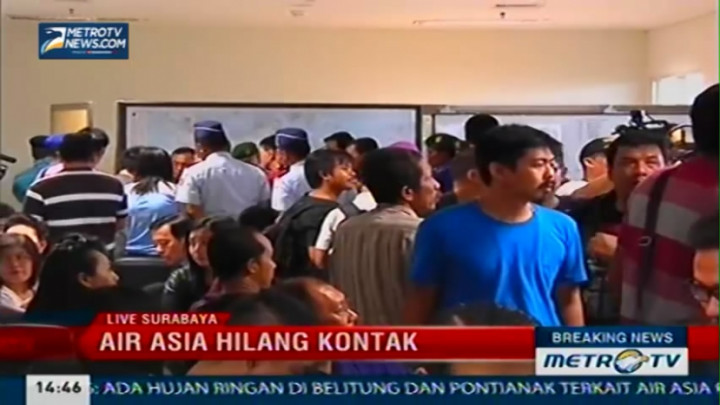 Sejumlah Pejabat Datangi Crisis Center AirAsia