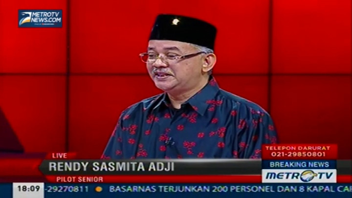 Pencarian Pesawat AirAsia QZ8501 (1)