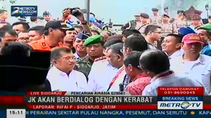 Mencari Pesawat AirAsia QZ8501 (16)