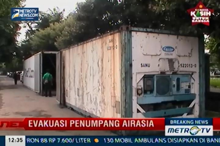 RS Bhayangkara Polda Jatim Siapkan 3 Kontainer Penyimpanan Jenazah dan 8 Tenda Khusus