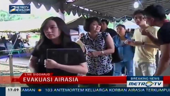 Data Antemortem Keluarga Penumpang QZ8501 Terus Bertambah