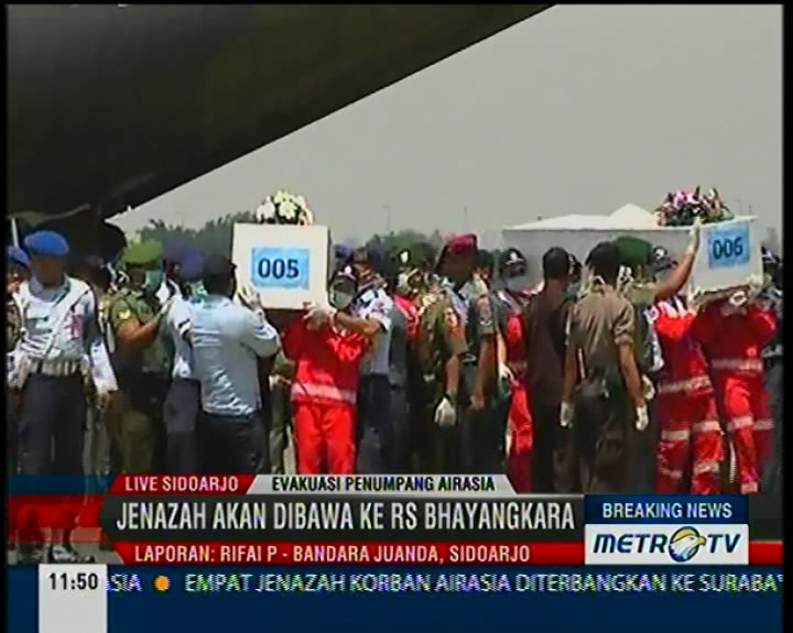 Empat Jenazah Korban AirAsia QZ8501 Tiba di Surabaya