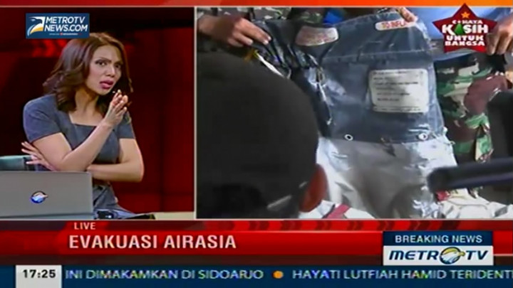 Evakuasi Penumpang AirAsia QZ8501 (24)