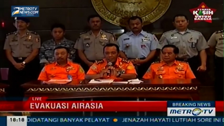 Konpers Hari Kelima Evakuasi AirAsia QZ8501 di Kantor Basarnas