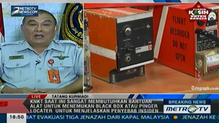 Evakuasi Penumpang AirAsia QZ8501 (28)
