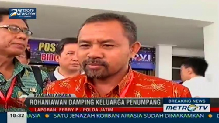 Rohaniawan Dampingi Keluarga Penumpang QZ8501