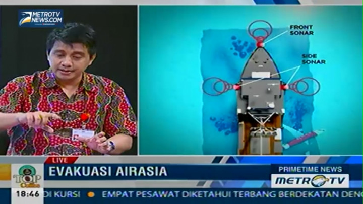 Mencari Pesawat AirAsia QZ8501 (3)