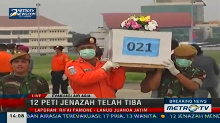 Tiba di Surabaya, 12 Jenazah Langsung Dibawa ke RS Bhayangkara 
