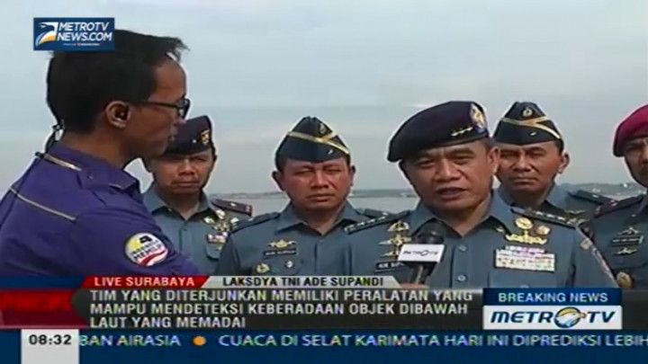 Evakuasi Penumpang AirAsia QZ8501 (7)