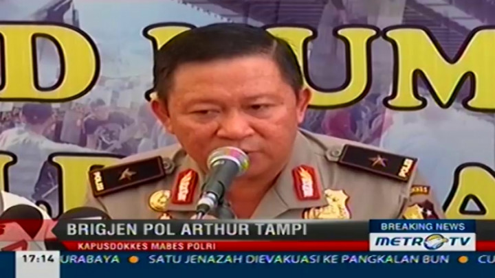 Evakuasi Penumpang AirAsia QZ8501 (33)