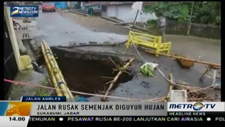 Jalan Penghubung Antar Kota di Sukabumi Ambles 