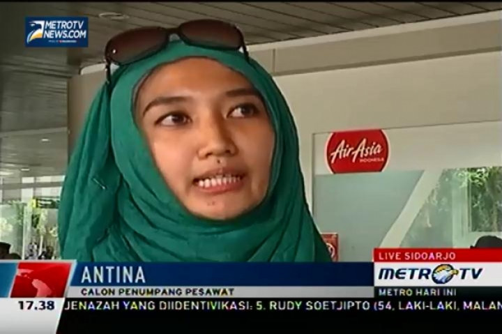 Datangi Loket, Calon Penumpang AirAsia Belum Bisa Refund