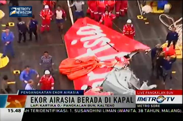 Ini Wujud Ekor AirAsia QZ8501 di Atas Kapal 