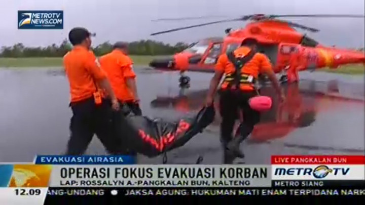 Tim SAR Melihat Dua Jenazah Terapung di Dekat KRI Banda Aceh