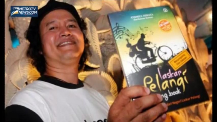 Andrea Hirata Bocorkan Rahasia Menulis Novel