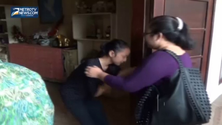 Kerabat Djudjuk Djuariah Srimulat Mulai Berdatangan di Rumah Duka 