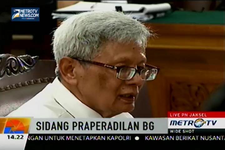 Bernard Arief Sidharta Bersaksi di Sidang Praperadilan BG