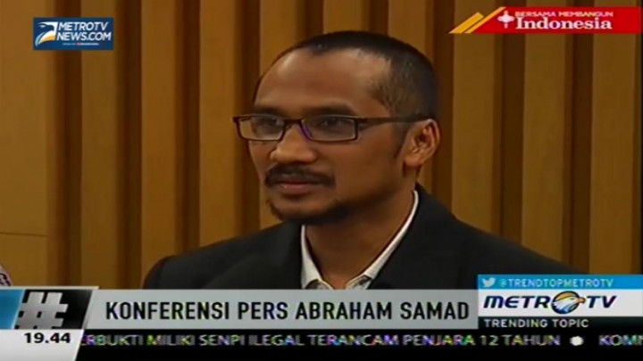 Konferensi Pers Abraham Samad