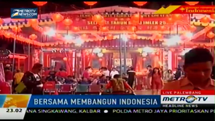 Malam Perayaan Imlek, 2.500 Lampion Hiasi Klenteng Dewi Kuan Im 