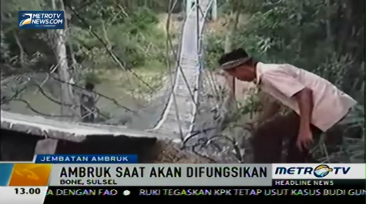 Kelebihan Beban, Jembatan Ambruk Saat Peresmian