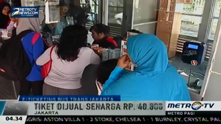 Transjakarta Terapkan E-Ticketing di Seluruh Koridor