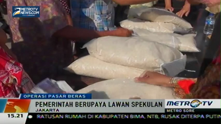 Mendag Gelar Operasi Pasar Beras di Penjaringan