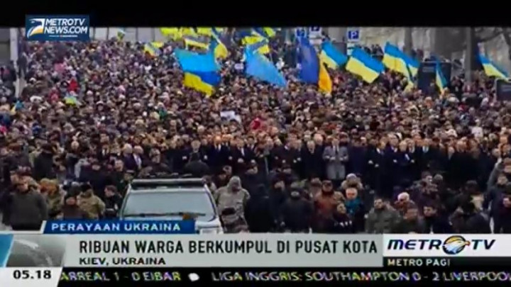 Warga Ukraina Rayakan 1 Tahun Jatuhnya Viktor Yanukovych