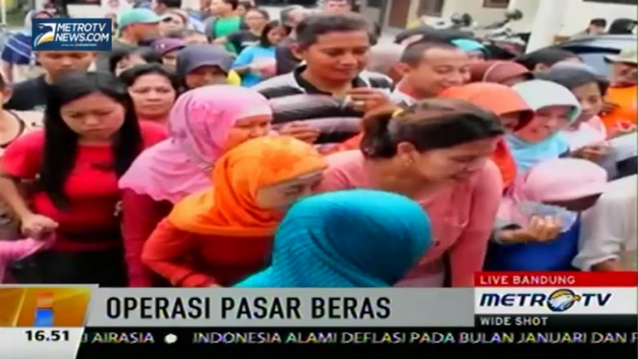Operasi Pasar Beras di Cirebon, Warga Kecewa dengan Kualitas Beras