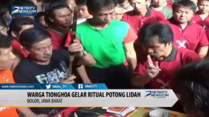 Jelang Cap Go Meh, Warga Tionghoa Gelar Ritual Potong Lidah 