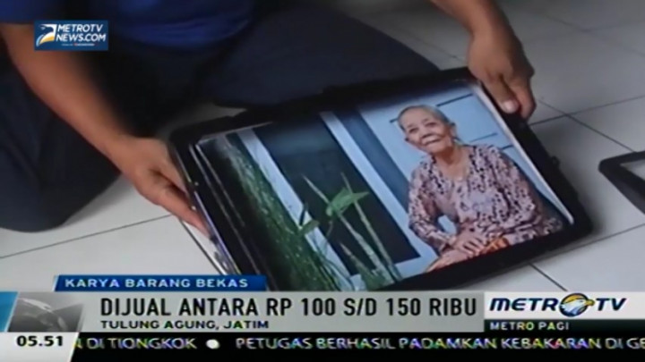 Pria Ini Buat Pigura Foto dari TV Bekas  