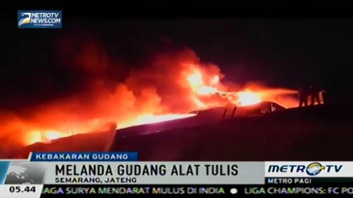 Gudang Alat Tulis Ludes Dilalap si Jago Merah