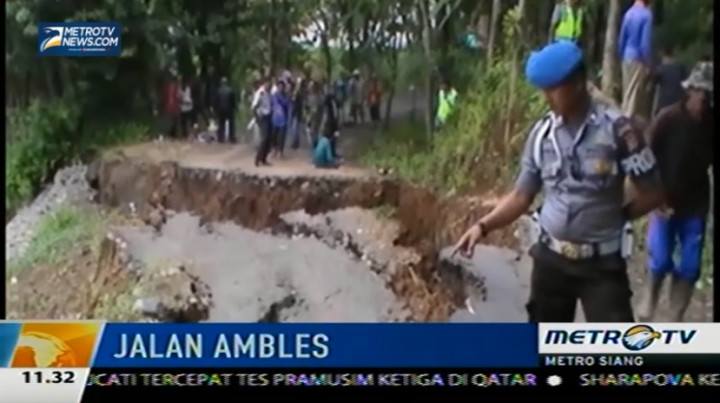 Jalan Ambles, Empat Ribu Kepala Keluarga Terisolasi