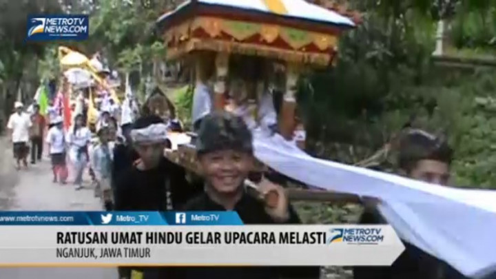 Ratusan Umat Hindu di Nganjuk Gelar Upacara Melasti
