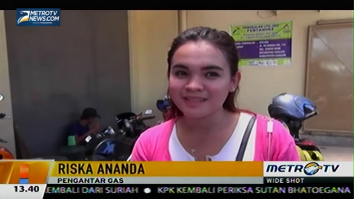 Riska Ananda Remaja Cantik Pengantar Gas Elpiji 