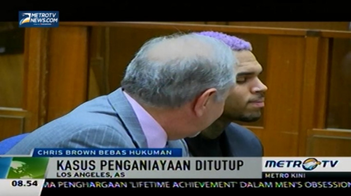 Masa Percobaan Chris Brown Akhirnya Berakhir