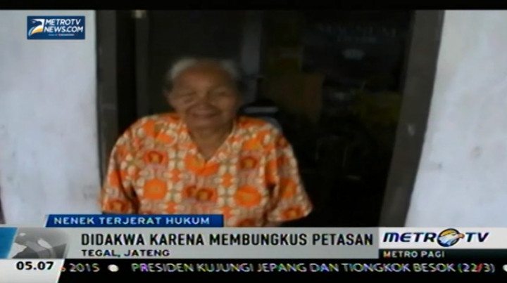 Seorang Nenek Didakwa Karena Membungkus Petasan